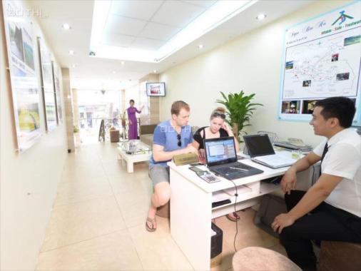 Khách sạn mặt phố Hàng Bông - Vị trí cực hiếm - Đang kinh doanh rất tốt