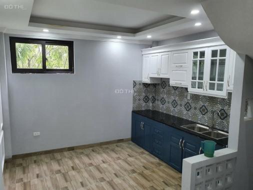 Tôi cần bán nhà 4 tầng - 3PN đối diện bến xe Yên Nghĩa, Quang Trung, Hà Đông ô tô đỗ, 1,72 tỷ