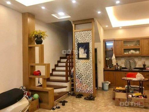 Bán nhà Cầu Am, ô tô đỗ cách nhà 20m, diện tích 42 m2, 4 tầng, giá 2.95 tỷ