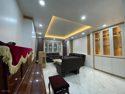 Cực hiếm: MP Xã Đàn 7 tầng thang máy có hầm, vỉa hè 6m, 80m2, chỉ 30 tỷ. LH: 0966752013