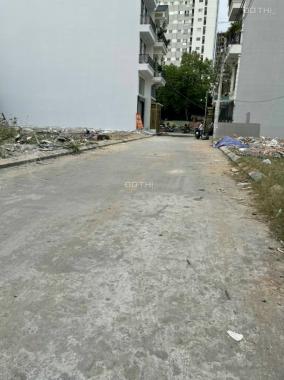 Đất đường xe tải tránh nhau, gần Huỳnh Tấn Phát, Quận 7. 72 m2, 6,2 tỷ