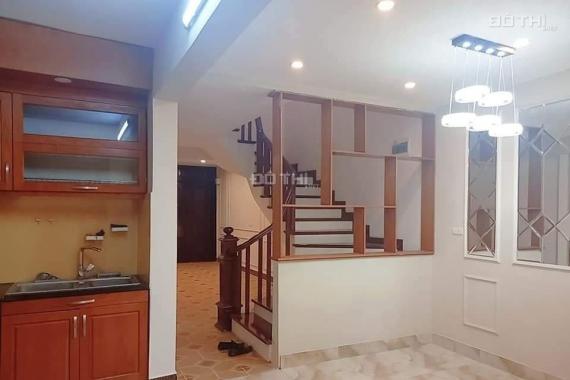 Nhỉnh 4 tỷ nhà đẹp đón tết - siêu hiếm! Phố Xã Đàn 35m2, 6 tầng