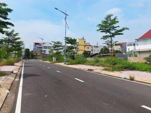 Cần bán gấp 5 nền đất, MT Nguyễn Thị Định, Cát Lái Q2, gần TTHC Q2 SHR, từ 2 tỷ 6/nền, 0902236311