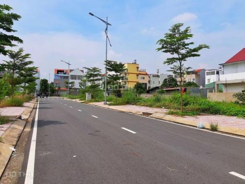 Cần bán gấp 5 nền đất, MT Nguyễn Thị Định, Cát Lái Q2, gần TTHC Q2 SHR, từ 2 tỷ 6/nền, 0902236311