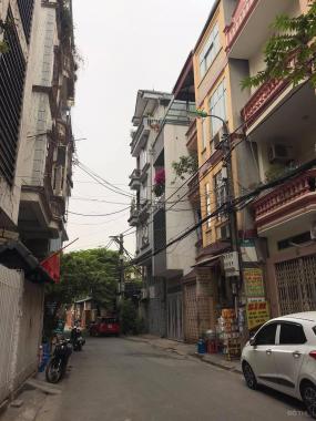 Cần bán nhà 12/36 Nguyễn Văn Huyên, 65m2 x 6 tầng, 13,65 tỷ, LH 0972125602