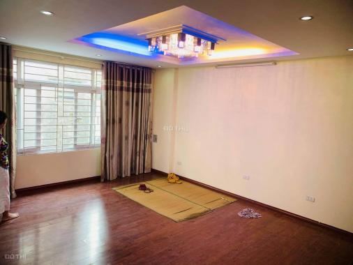 Bán nhà phố Tôn Đức Thắng, 38m2, 2 mặt thoáng, nhỉnh 2 tỷ