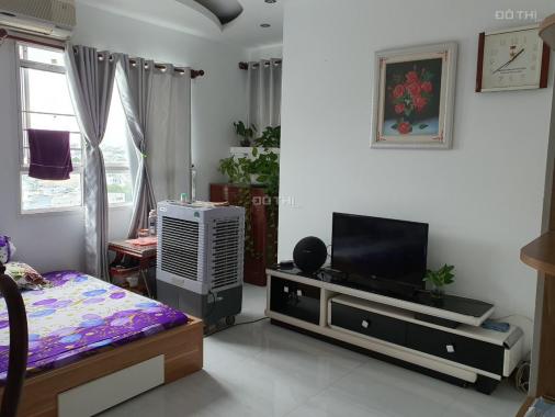 Cho thuê căn hộ CC Cửu Long, NTCB, nhà sạch thoáng mát, 82m2, 2p. Ngủ, giá 9tr/tháng