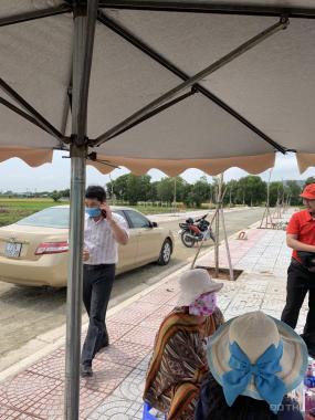 Chính chủ cần sang lại lô đất sổ đỏ đẹp ngay chợ Hòa Long, TP Bà Rịa, LH Linh 0902514989