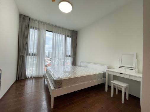 Cho thuê căn hộ D'Edge Q2, tầng trung tháp B với diện tích 140m2 bao gồm 3 phòng ngủ, 3 WC