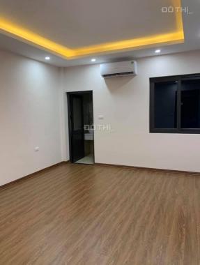 Bán nhà 8T 75m2 mới đẹp phố Trần Quang Diệu - Thang máy - Vỉa hè ô tô tránh - KD tốt giá 18.9 tỷ