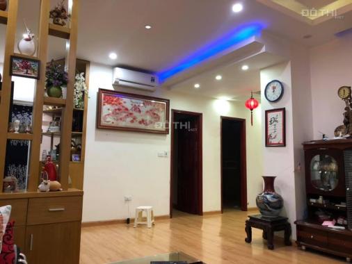 Chính chủ bán căn hộ tầng trung VP5 bán đảo Linh Đàm, 90.6m2, giá 2.15 tỷ, full nội thất gỗ Sồi Nga