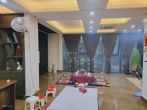 Bán tòa nhà văn phòng phố Nguyễn Hoàng, lô góc, 100m2 x 7T, 26 tỷ