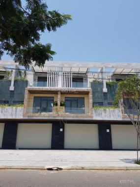 Bán nhà mặt phố tại dự án Marina Complex, Sơn Trà, Đà Nẵng diện tích 144m2, giá 10.2 tỷ