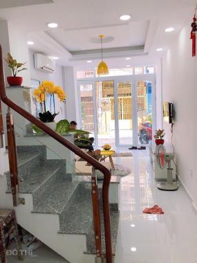 Nhà đường Tân Đức, Đức Hòa Hạ, Tỉnh Lộ 10, 88m2 giá 560 triệu, GPXD, SHR, sang ngay, LH: 0931332928