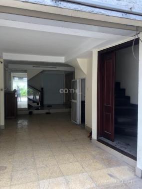 Cần cho thuê nhà, có gara ô tô phố Tư Đình, Long Biên, 58m2, giá: 15 triệu/tháng, LH: 0984.373.362