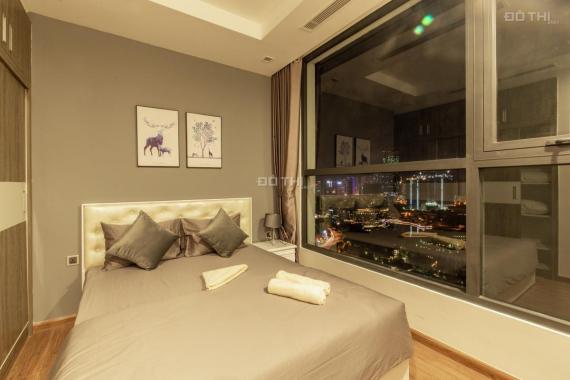 Cho thuê căn hộ 3 phòng ngủ view hồ cực đẹp tòa C6 chung cư Vinhomes D'Capitale. 0936388680