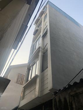 Cực hiếm! Nhà Nguyễn Sơn, Long Biên, 38m2, mới xây 2017, nở hậu, 3,4 tỷ