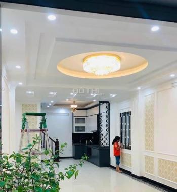 Biệt thự Nguyễn Thị Định 162m2 x 4 tầng, MT 26m 29 tỷ Cầu Giấy gara ô tô, KD