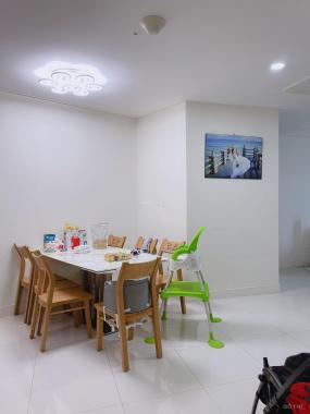 Cần bán căn hộ Keangnam Phạm Hùng, DT 160m2, 4 ngủ, nhà đẹp, giá 40.5tr/m2