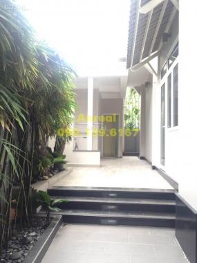 Villa hiện đại - trẻ trung, 6 phòng, tiện nghi, khu Thảo Điền giá 45 triệu/th