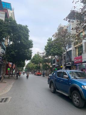 Bán nhà mặt phố Nguyễn Văn Huyên - vỉa hè rộng - 300m2 - MT: 12m - 50 tỷ