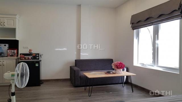 (ID: 860)Cho thuê căn hộ giá rẻ tại Đội Cấn, Ba Đình, 25m2, 1PN, đầy đủ nội thất mới hiện đại