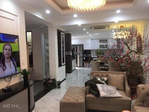 Bán nhà Giang Văn Minh DT 94m2, 4 tầng, MT 7,2m giá 17 tỷ