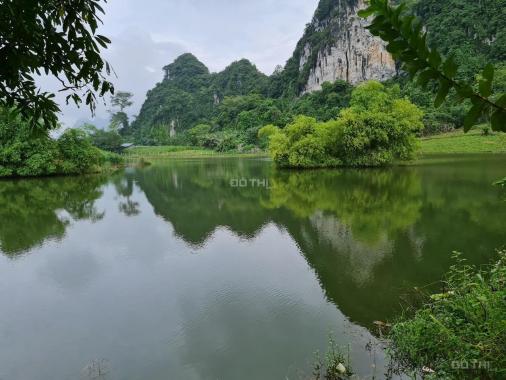 Chính chủ cần bán gấp 20000m2 đất nghỉ dưỡng view hồ, sơn thủy hữu tình, đẹp như trong tranh