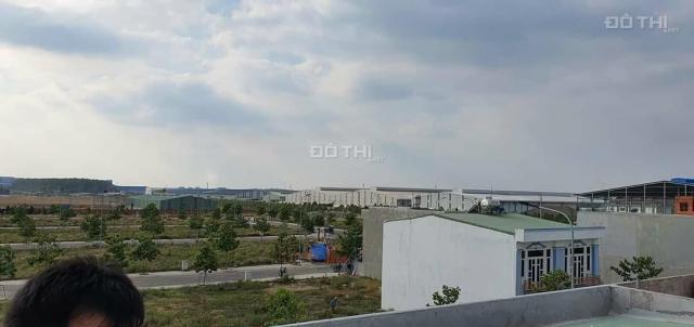 Bán nhà 1 lầu 4 PN trong KDC Uyên Hưng thị xã Tân Uyên DT 5x16m thổ cư 100% DT sàn 180m2. Đường 13m