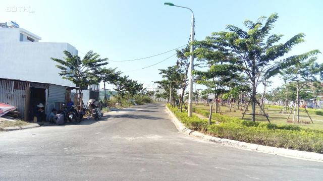 Bán đất Nam Hòa Xuân, B2.12 đối lưng shophouse Minh Mạng, DT: 150m2