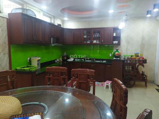 Cho thuê nhà siêu đẹp 4 tầng full đồ Thượng Thanh, 100m2, giá: 15 triệu/ tháng. LH: 0984.373.362