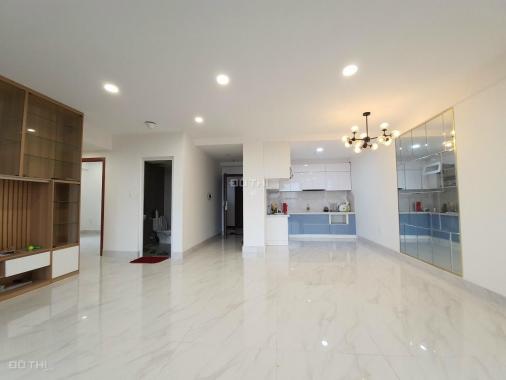 Không ở bán lại căn hộ Orchard Parkview 88m2, tầng cao view công viên, giá 6 tỷ