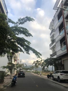 Bán đất nền đường số 33 tại dự án khu đô thị Lê Hồng Phong I, Nha Trang giá đầu tư