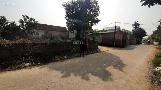 Cần bán đất mặt đường liên thôn trung tâm Hòa Thạch, Quốc Oai, 0825806999