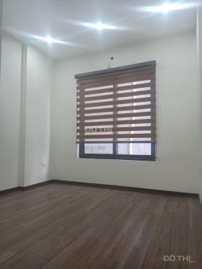 Nhà 3T mới đẹp, xây độc lập, full đồ, 36m2, Thượng Cát, P Thượng Thanh, cách đường ô tô tránh 5m