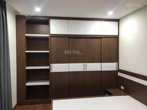 Chính chủ cần bán căn hộ 123m2, 3 PN, 2 vệ sinh tại chung cư Thống Nhất Complex 82 Nguyễn Tuân