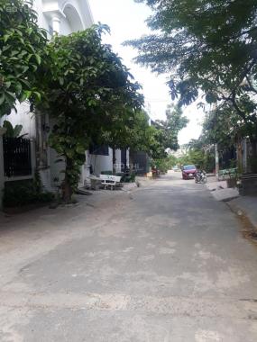 Nhà khu vip xe tăng đậu cửa, Huỳnh Thị Đồng thị trấn Nhà Bè. Giảm giá mùa dịch