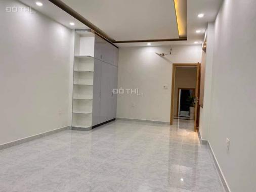 SHR MT xe tải TP TĐ, Linh Trung, giá 8 tỷ