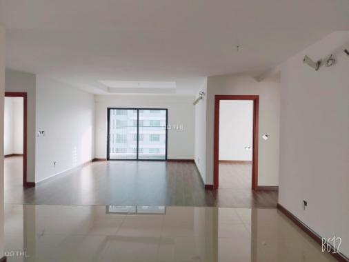 Tôi cần bán căn hộ chung cư Goldmark City DT 112m2 3PN view sông Nhuệ Giang, đã có sổ hồng