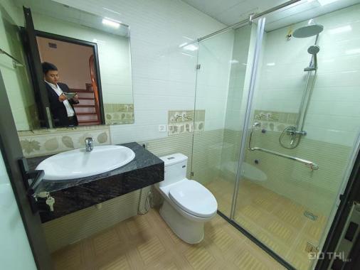 Nhỉnh 2 tỷ sở hữu nhà mới 31m2*4T ngã tư Văn Phú, Hà Đông
