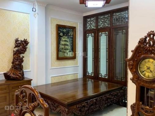 Lạc Long Quân - Tây Hồ 55,2m2 * 6 tầng, ô tô, thang máy 10.8 tỷ