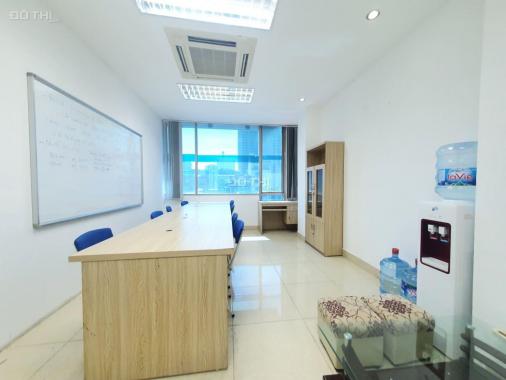 Chính chủ cho thuê văn phòng gần tòa nhà GoldMark City 136 Hồ Tùng Mậu, 25 - 70m2 giá từ 3,5 tr/th