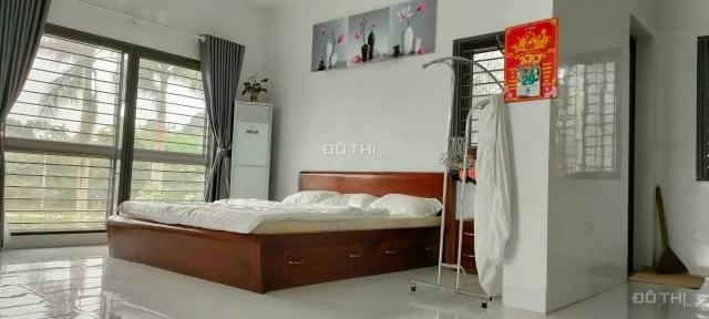 Bán khuôn viên nghỉ dưỡng sẵn nhà mái Thái sát UBND xã Yên Bài Ba Vì, giá hơn 5 tỷ LH 0866990503
