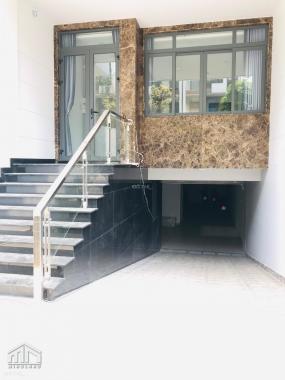 Cho thuê tầng trệt làm văn phòng 5x23m trong KDC Vạn Phúc City Thủ Đức