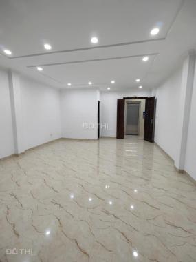 Bán nhà Phan Văn Trường - Cầu Giấy 52m2 6 tầng thang máy, MT 5m. Ô tô tránh vỉa hè, 0981679596