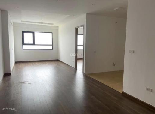 Cần bán căn hộ trung tâm quận Hoàng Mai 84m2, giá 22,5tr/m2. Nội thất cơ bản, nhận nhà ở ngay