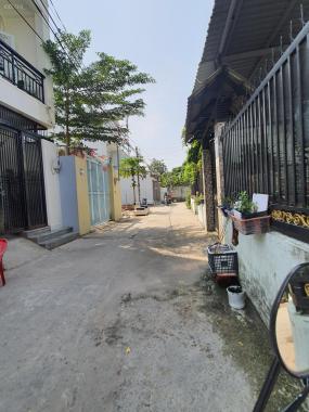 Bán đất hẻm 71 đường Cây Keo, P. Tam Phú, Thủ Đức, DT 96.1m2 (4,4 x 20m) giá 4,95 tỷ