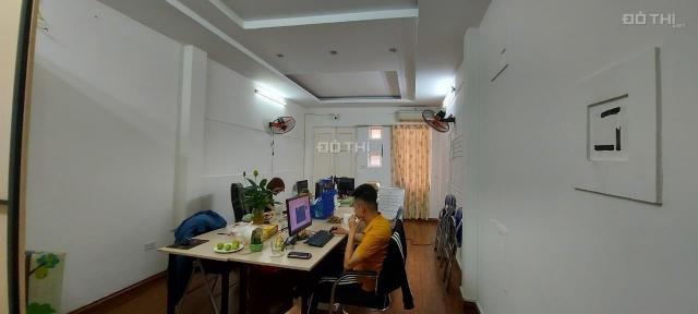 Bán nhà chính chủ Quận Thanh Xuân, 94m2, 5T, ô tô vào nhà, văn phòng, giá chỉ 7,9 tỷ