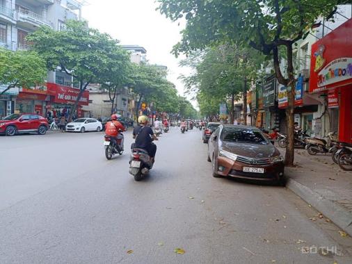 Đất mặt phố Ngọc Lâm, 54m2, sở hữu 2 mặt phố, hàng hiếm kinh doanh đỉnh, gần ngay cầu Long Biên