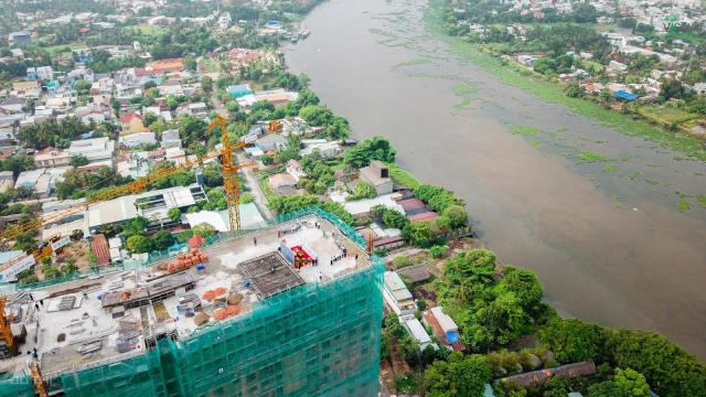 Cần bán căn 2PN 52m2 tầng 15 giá 1 tỷ 350 view Landmark 81 Vista Riverside Thuận An
